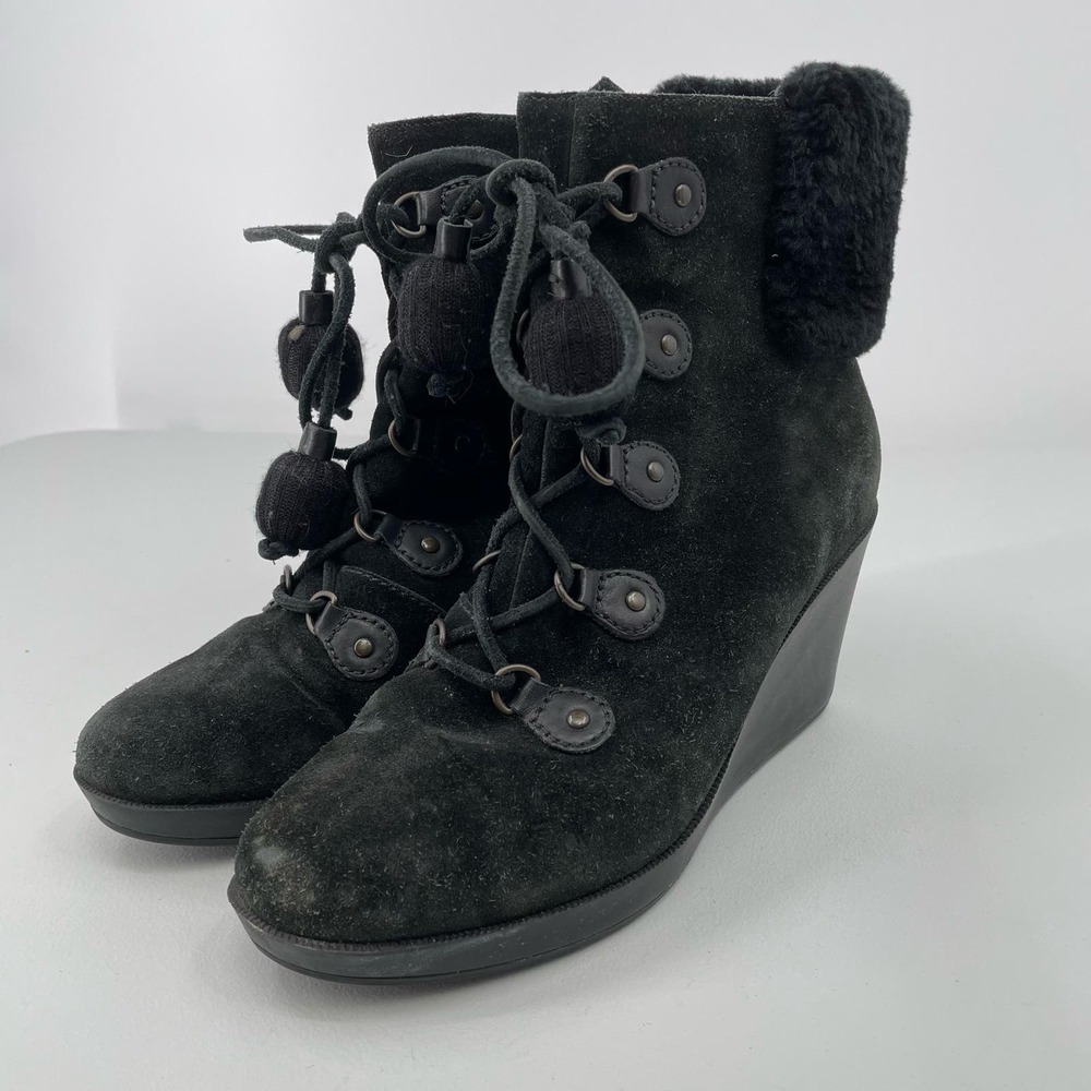 Cole Haan Womens‎ Size 9B Black Pom Pom Wedge Sueded Leather Boots D35450